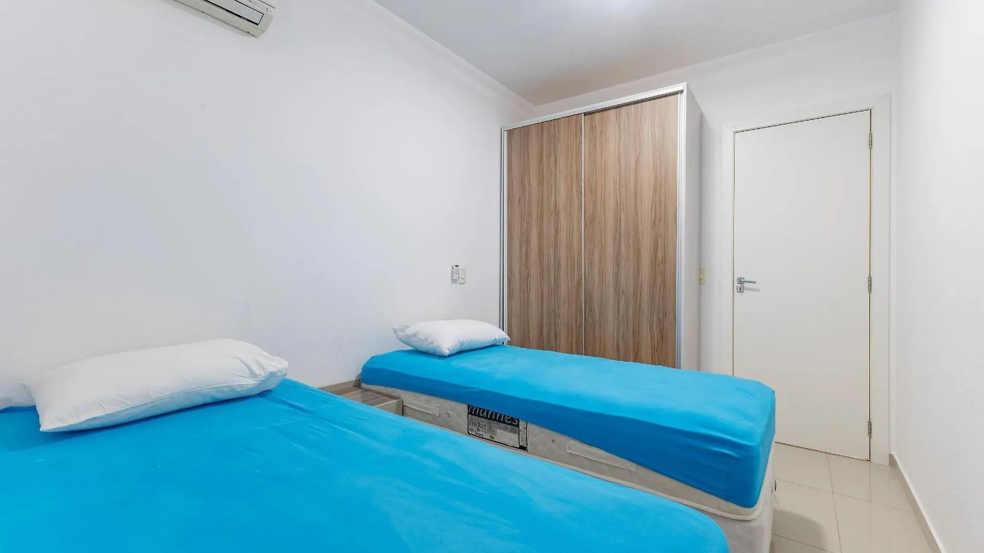 Apartamento Em Bombas - Otimo Para Familias - 2 Dorms 5 Pesssoas Bombinhas Brazil